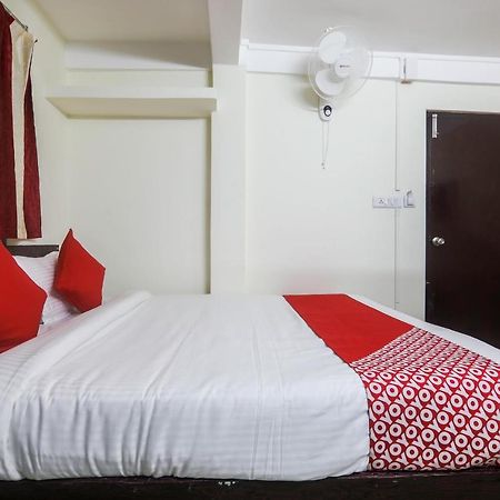 Oyo 18759 Nirvana Guest House Shillong Exterior foto